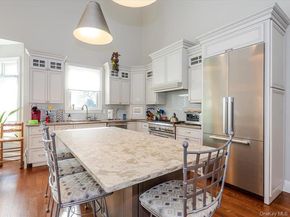 38 Fieldstone Lane, Oyster Bay NY 11771