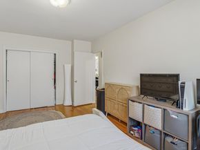 14101 Jewel Avenue, Flushing NY 11367