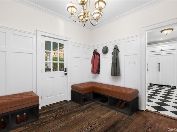 83 Somerstown Road, Ossining NY 10562