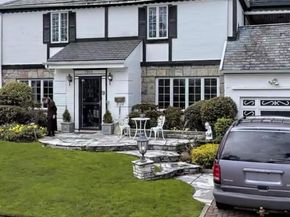 7808 221st Street, Oakland Gardens NY 11364