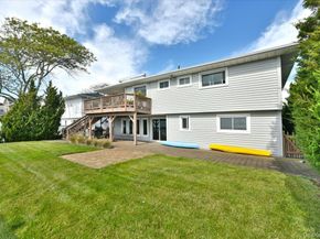 3106 Clubhouse Road, Merrick NY 11566