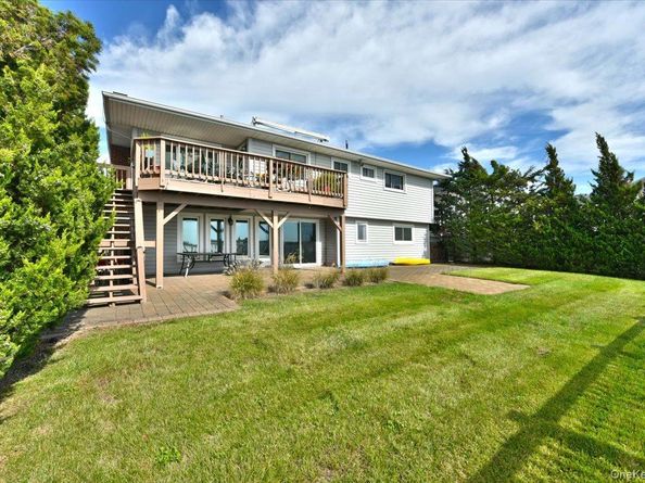 3106 Clubhouse Road, Merrick NY 11566