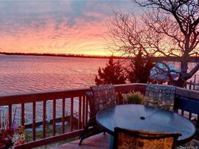 3106 Clubhouse Road, Merrick NY 11566