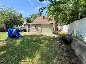 398 Central Islip Boulevard, Ronkonkoma NY 11779