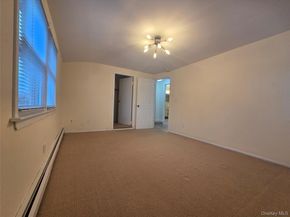 9 Court Street, Elmont NY 11003