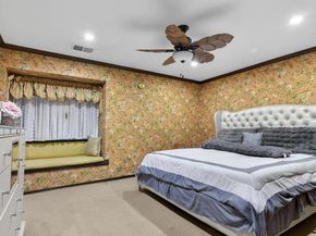 Undisclosed Address #953998, Deer Park NY 11729