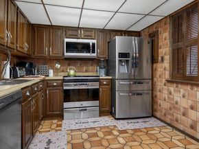 Undisclosed Address #953998, Deer Park NY 11729