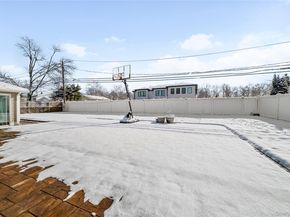 98 Birchwood Park Drive, Jericho NY 11753
