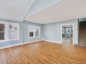 17 Sapir Street, Valley Stream NY 11580