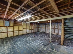 67 Edgewood Road, West Islip NY 11795