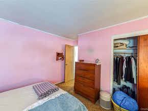 67 Edgewood Road, West Islip NY 11795