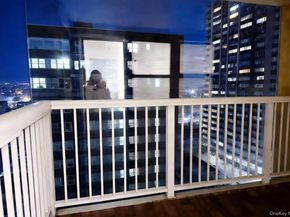 42-55 Colden Street 16D, Flushing NY 11355