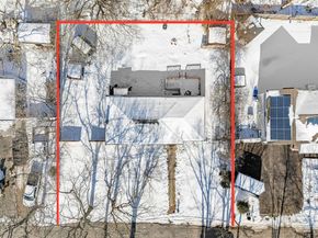 17 Nelson Place, Mastic NY 11950