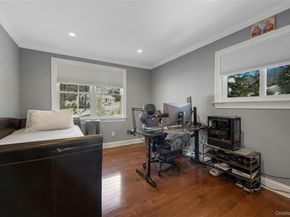 30 Highclere Lane, Valhalla NY 10595