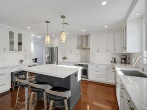 30 Highclere Lane, Valhalla NY 10595