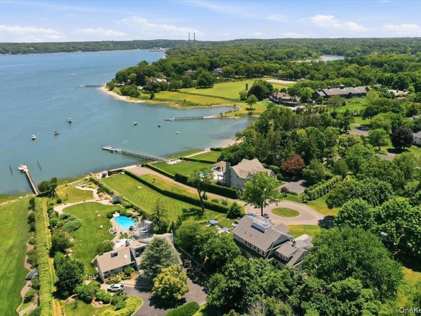 7 Preston Lane, East Setauket NY 11733