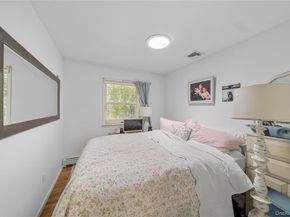 47 Floral Road, Rocky Point NY 11778