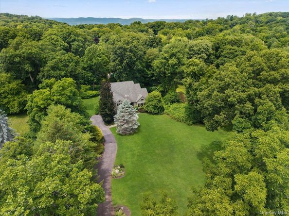 163 Mount Airy Road S, Croton-on-Hudson NY 10520