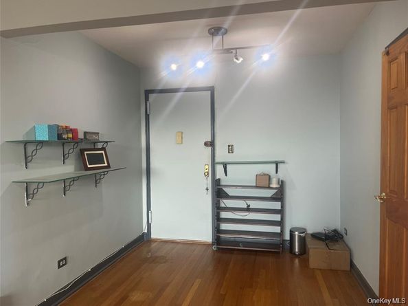 139-15 83rd Avenue 717, Briarwood NY 11435