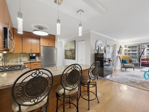 18-05 215th Street 12F, Bayside NY 11360