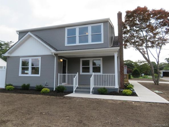 271 Washington Avenue, Patchogue NY 11772