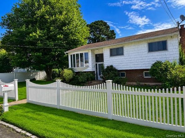 87 S 28th Street, Wyandanch NY 11798