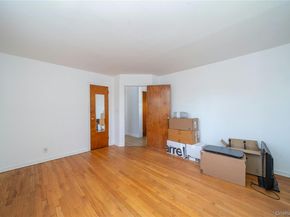 191 Hildreth Place, Yonkers NY 10704