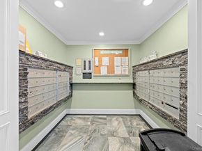 85-10 151 Avenue 2D, Howard Beach NY 11414