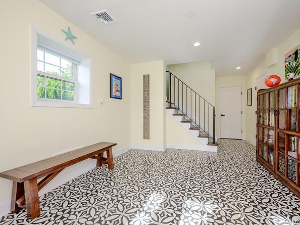 75 Curley Street, Long Beach NY 11561