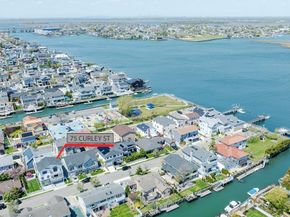 75 Curley Street, Long Beach NY 11561