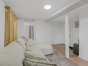 4733 Carpenter Avenue, Bronx NY 10470