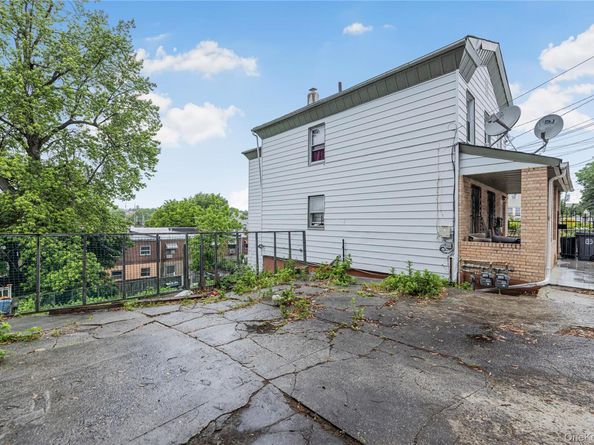 4733 Carpenter Avenue, Bronx NY 10470