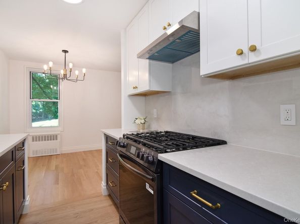100 Dehaven Drive 209, Yonkers NY 10703