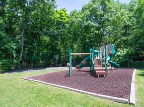 100 Dehaven Drive 209, Yonkers NY 10703