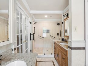 9 Dove Lane, Bay Shore NY 11706