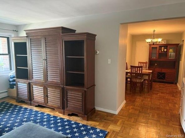 175 Archer Street 2E, Freeport NY 11520