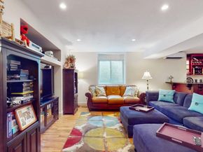 17 Tappanwood Drive, Locust Valley NY 11560