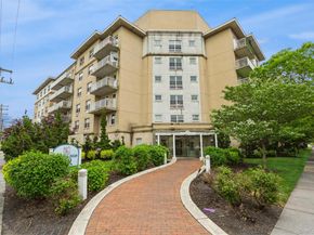 260 Beach 81st Street 6H, Rockaway Beach NY 11693