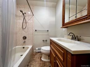 131 Goldenrod Avenue, Franklin Square NY 11010