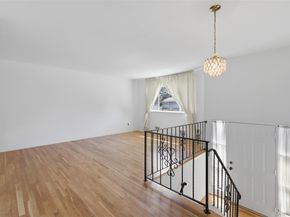 94 Babylon Avenue, West Islip NY 11795