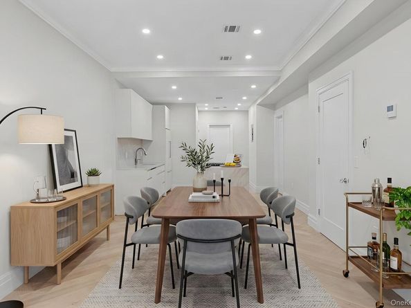 3722 27th Street, Long Island City NY 11101