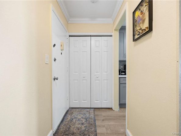 315 Woodland Hills Road, White Plains NY 10603