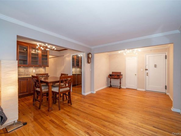 485 E Lincoln Avenue 207, Mount Vernon NY 10552