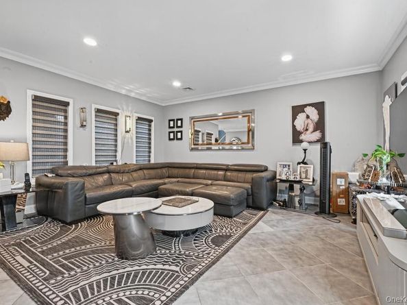 2555 Arleigh Road, East Meadow NY 11554
