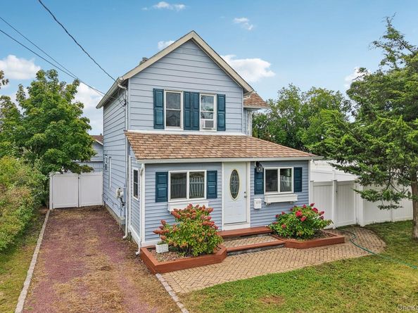 195 River Avenue, Patchogue NY 11772