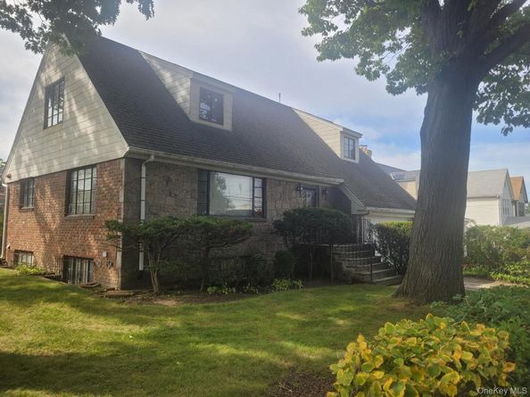 8144 168th Street, Hillcrest (Queens) NY 11432