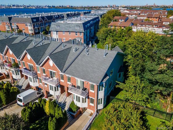 120-61 5th Avenue, College Point NY 11356