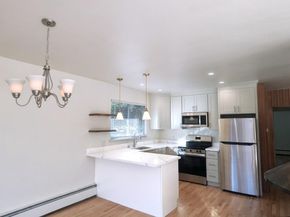 Everett, Palo Alto CA 94301