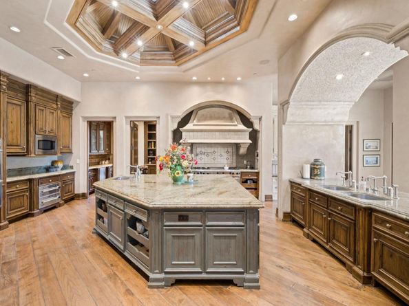 25751 Elena Road, Los Altos Hills CA 94022