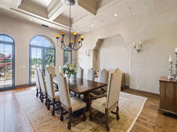 25751 Elena Road, Los Altos Hills CA 94022